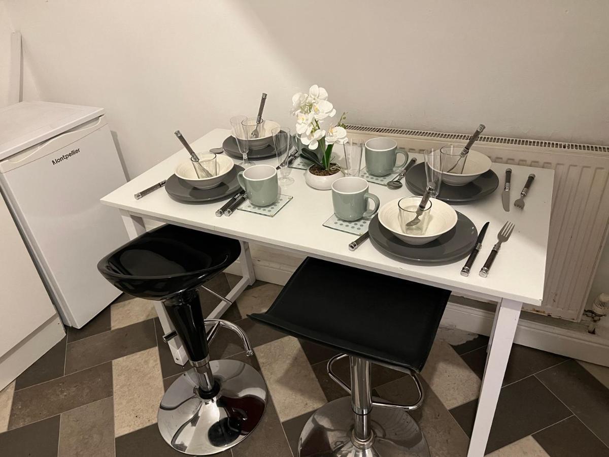 Superb Lime Guest House Shildon Esterno foto