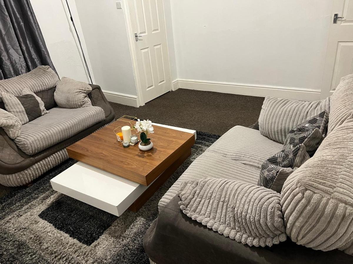 Superb Lime Guest House Shildon Esterno foto